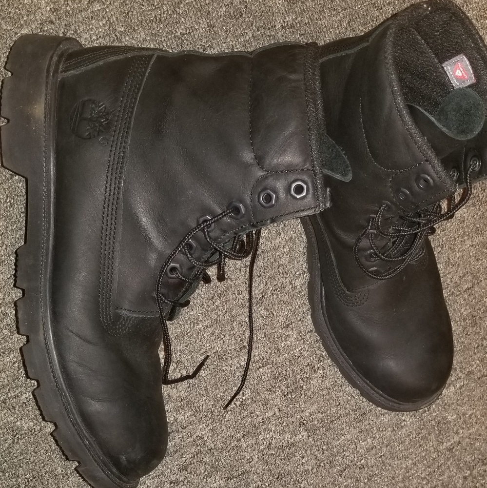 Black timberland boots
